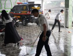 Rutan Kelas I Medan Adakan Gotong Royong Bersihkan Masjid Sambut Ramadhan